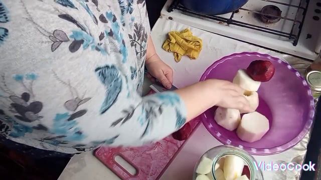 Мій рецепт приготування квасу на борщ (або як кажуть квашений буряк) смотреть онлайн