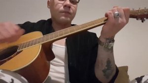 Там по периметру.