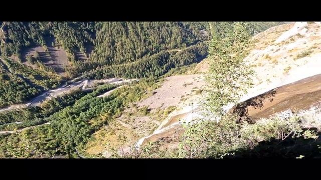 Via Ferrata de la cascade du Voile de la Mariée - Grimper le long d'une magnifique cascade des Alpe смотреть онлайн