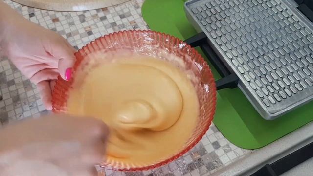 Сладкие вафли в электровафельнице. Самый простой рецепт смотреть онлайн
