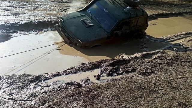 ПРАВИЛЬНАЯ скрытая Установка ЛЕБЕДКИ В НИВУ смотреть онлайн