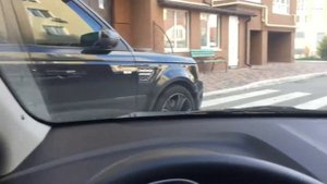 Парковка под 90 градусов. Парковка задом. Механика. Парковка по стойке. Парковка справа