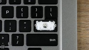 How to Replace Dell Inspiron 13 5000 Laptop Keys