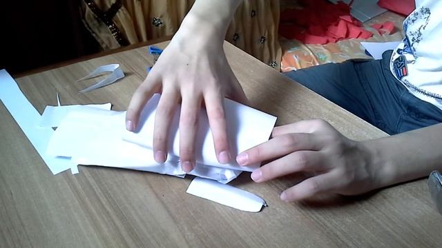 Make Your Own DIY Paper BOXING Gloves!