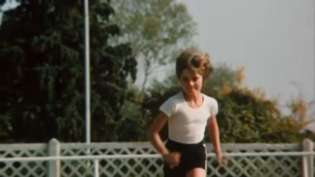 Алиса - Гостья из будущего смотреть онлайн