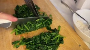 Быстрый рецепт шпината (Легкий и не дорогой) готовим второе блюда