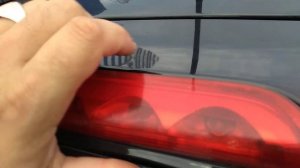 Замена ламп третьего стоп сигнала citroen c3 picasso 2012
