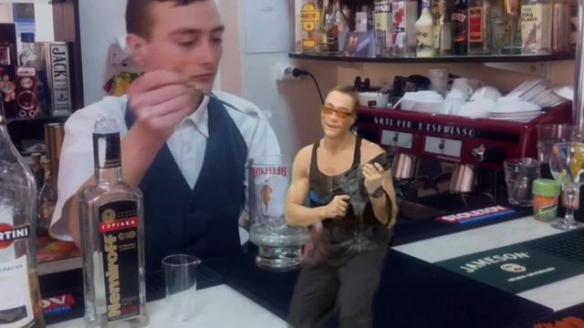 Коктейль Джеймса Бонда Одесский центр ПТО ДСЗ смотреть онлайн