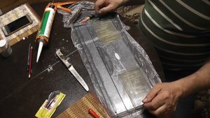 ? ? Ремонт дверки морозильной камеры.