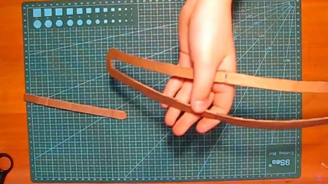 Как легко и просто сделать шлем мандолорца из картона. смотреть онлайн