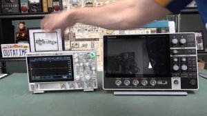 Rigol DHO800 Oscilloscope Size Comparison - WOW!