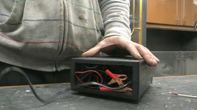 Я ДО ПОСЛЕДНЕГО НЕВЕРИЛ!!!! How to remove rust.Как удалить ржавчину? Удаление элекричеством дома. смотреть онлайн