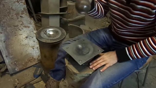 Изготовление сферического умбона для щита + "Воронение в духовке" смотреть онлайн