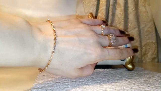 Бриллианты и хрусталь в розовом золоте. Сравнение вставок. смотреть онлайн