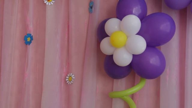 украшение зала шариками смотреть онлайн