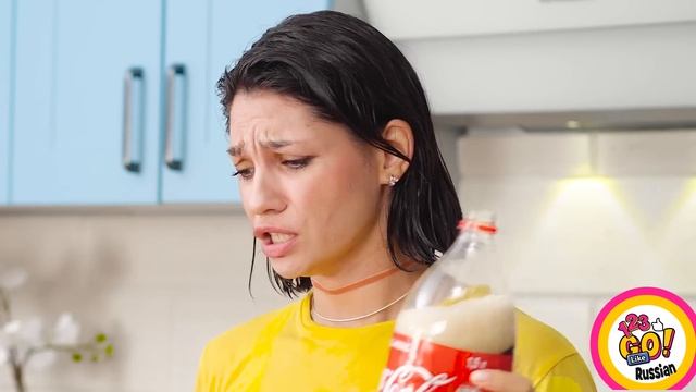 ДЕВУШКА-НЕРД ПРОТИВ ПОПУЛЯРНОЙ ДЕВУШКИ || Сумасшедшие ситуации в жизни от 123 GO! LIKE смотреть онлайн