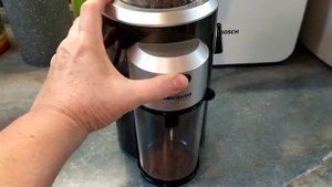 Жерновая кофемолка Rommelsbacher EKM 300