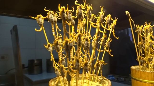 Китай. Жареные скорпионы смотреть онлайн