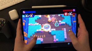 How is Brawl Stars on Apple iPad Pro 2018 model + Controller + modes + Handcam + ScreenRecording