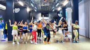 Zumba Cumbia | La Cumbia Caliente | Dance Workout | Dance Fitness | Cumbia Music 2023 | #zin105