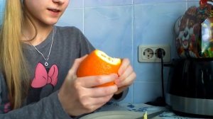 Как правильно и быстро почистить апельсин. Лайфхак★