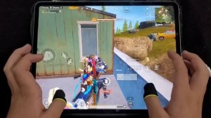 SOLO VS SQUAD LIVIK NON GYRO | IPAD PRO 12.9 HANDCAM GAMEPLAY | PUBG MOBILE
