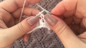 Японский ажурный узор с листьями