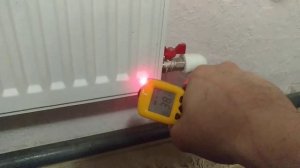 движение теплоносителя в батареи в самотечной системе отопления