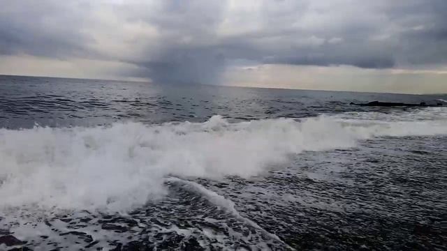 Черное море. Купаемся каждый день. Адлер. (4 ноября 2022)