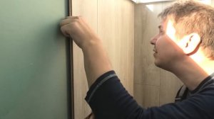 Отделка балкона. Ламинат на стены.