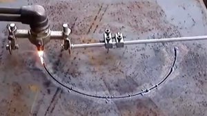 Резка кругов ручным резаком Мессер