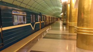 Станция метро "МЕЖДУНАРОДНАЯ", ПЕТЕРБУРГ