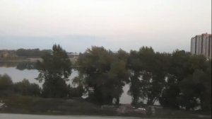 Новосибирск проездом через реку Обь по железнодорожному мосту