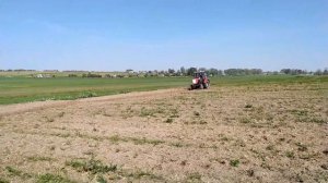 Самодельный плуг на Т25. Процесс вспашки.