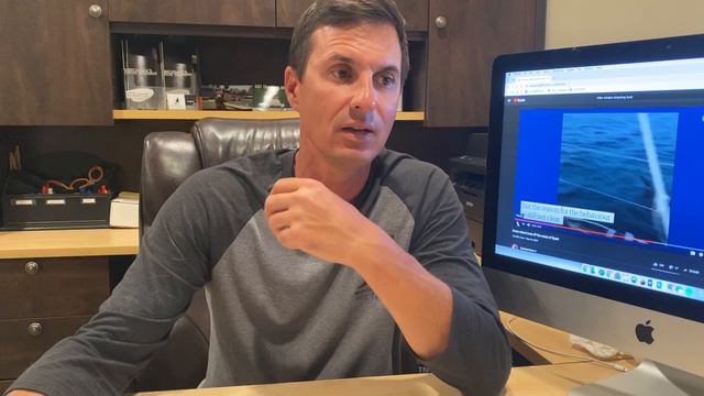 Former whale trainer breaks down Killer Whale attack video смотреть онлайн