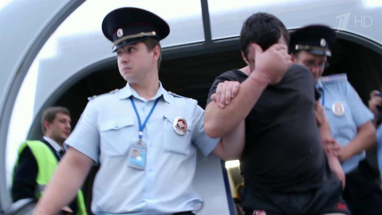 Против пассажира, устроившего дебош на рейсе Южно-...ск-Москва, возбуждено дело о мелком хулиганстве
