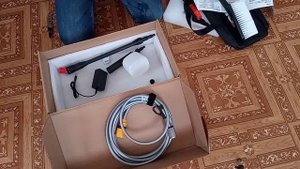 РАСПАКОВКА Беспроводной водяной пистолет высокого давления для мойки автомобилей.