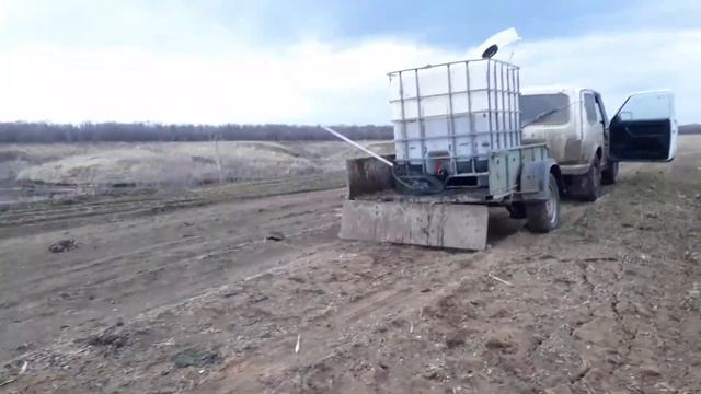 пруд Черноморец -2. 19.04.2018г. запуск карпа и амура смотреть онлайн