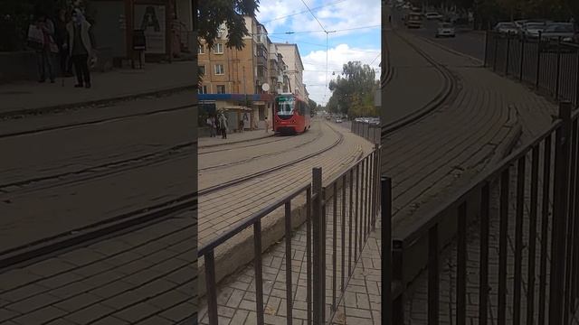 Трамвай с названием "Я-Донецкий"