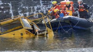 Автобус амфибия туристический автобус по воде