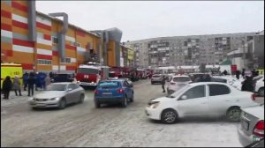 Эвакуация в ТРЦ "Ривьера" в Бийске ("Будни", Бийское телевидение)