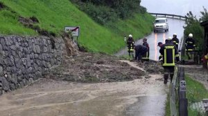 В некоторых европейских странах на смену сильнейшей жаре пришли ливни и разрушительные ураганы