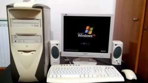 Windows XP startup in year 2024 with PC Intel Pentium 4 3.0Ghz Northwood Socket 478 - Small Review