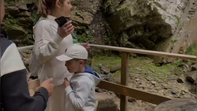 РОЗА ХУТОР/ ПОДНИМАЕМСЯ НА ПОДЪЁМНИКЕ НА РОЗА ПИК
