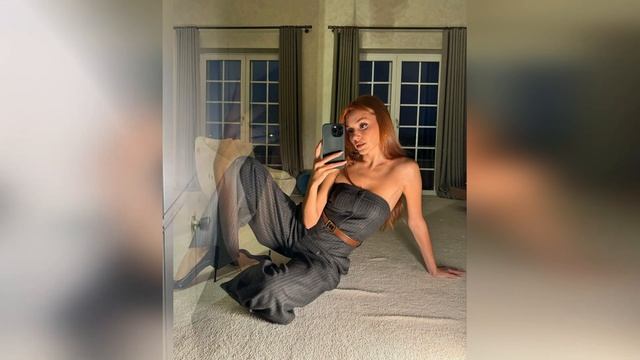 Hande se graduó de la escuela y el primer comentario provino de la familia Sabancı. смотреть онлайн