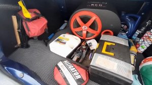 Почему фонит Саб при движении авто