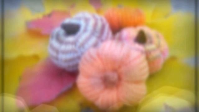 Привет хэллоуин! Вязанная тыква спицами. Осенний декор из остатков пряжи своими руками!
