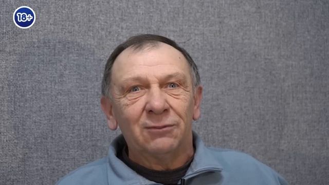 Анекдот про ручку и стержень, спиритический сеанс и излишнею простоту смотреть онлайн