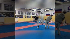 Работа на ракетках/макиварах Тхэквондо (Taekwondo training)