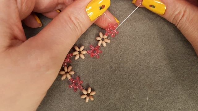 ЦВЕТОЧНОЕ СЕРДЦЕ из бисера ТВИН❤️. TWIN Beads DAISY HEART. Easy Beadweaving Tutorial #jelljewellery